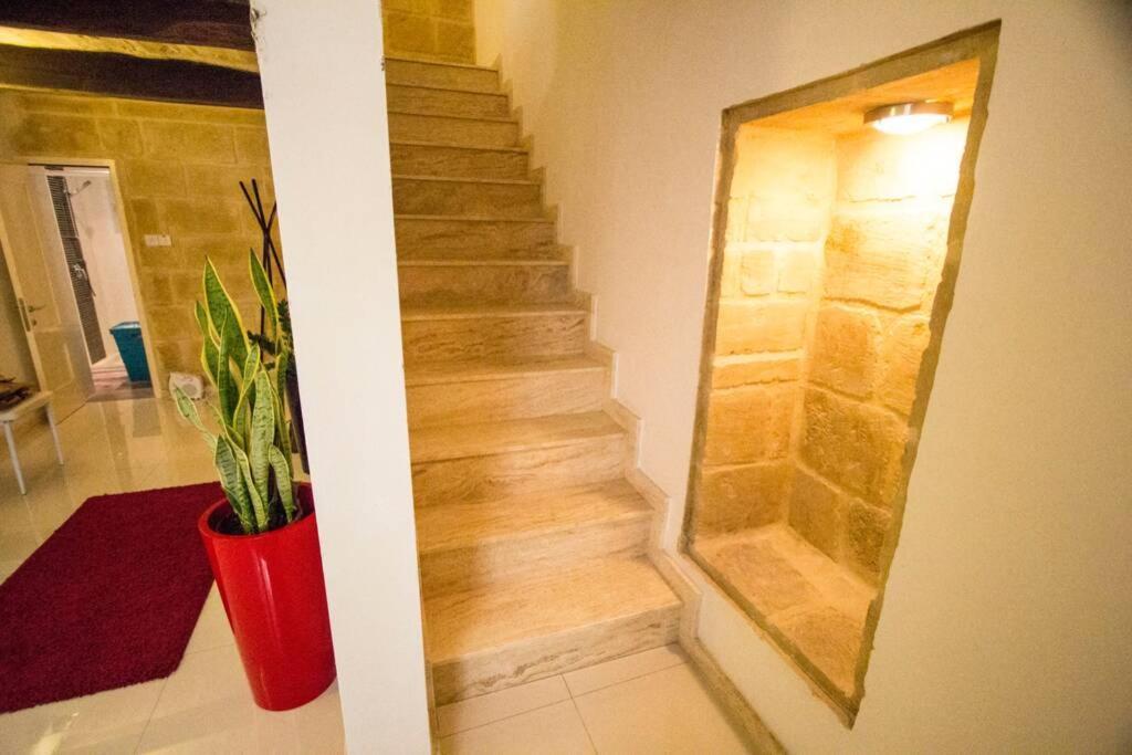 Valletta-Central Duplex Maisonette Exterior photo